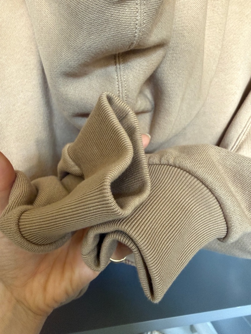 Gucci x Adidas Beige and Black Cropped Hoodie Sweatshirt - Picture 3 of 5